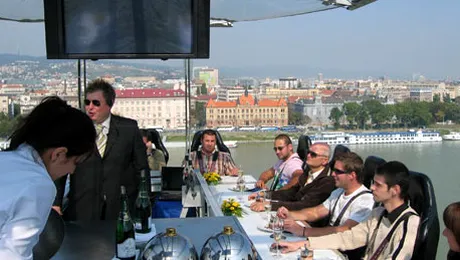 Primul „restaurant aerian” din Romania se deschide in luna mai