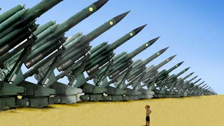 Pentru prima oară în ultimii 15 ani, cheltuielile militare au scăzut