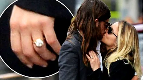 Dianna Agron, actriţa din ‘Glee’, s-a căsătorit. Rochia a costat 20.500 $ – FOTO