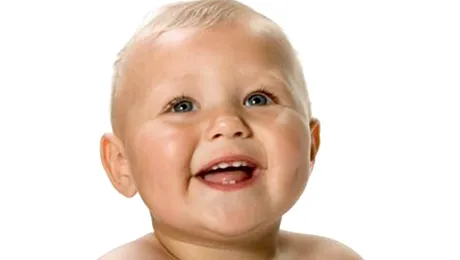 Sfaturi pentru momentul când bebelușului îi apar dințișorii