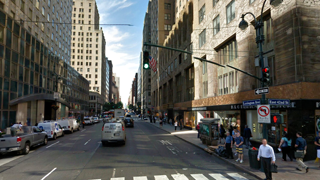 42nd Street și Lexington Avenue
