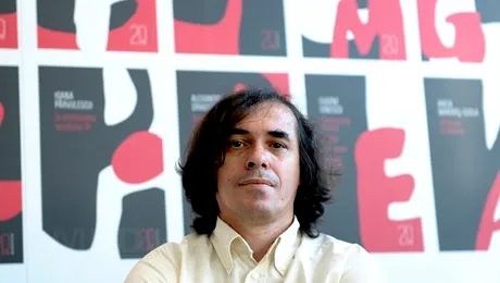 Scriitori români, invitați la Salonul Cărții de la Paris, din 2013