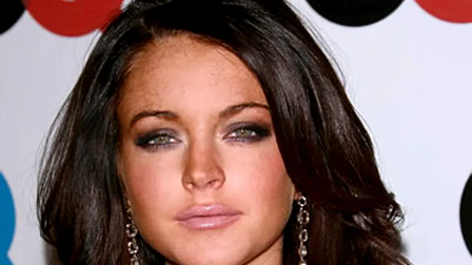 Lindsay Lohan s-a despărţit de Samantha Ronson