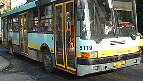 RATB modifica unele trasee, in week-end!