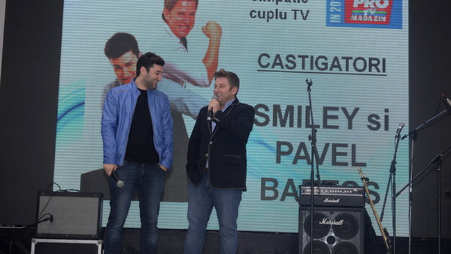 Smiley și Pavel Bartoș