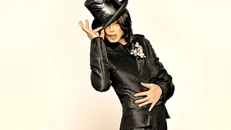 Michael Jackson are maini de cadavru! (Poze)