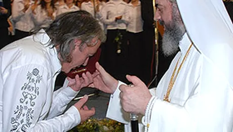 Ducu Bertzi a fost premiat de insusi Preafericitul Daniel