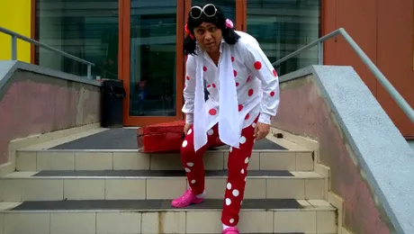 Marian Vanghelie s-a apucat de cântat, în varianta “Cronicii Cârcotaşilor”