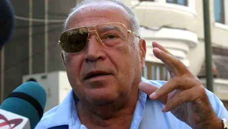 Dan Voiculescu, achitat! Cum arată iubita mogulului? O prezenţă extrem de discretă