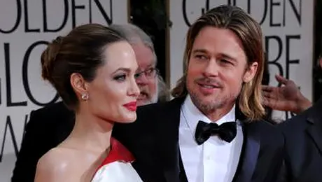 Angelina Jolie, gravida in luna a treia?