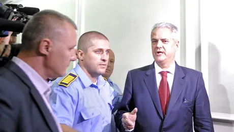 Pedeapsa lui Adrian Năstase, redusă cu 7 zile