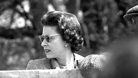 Un documentar despre familia regală britanică, interzis de regină, a apărut pentru scurt timp pe YouTube