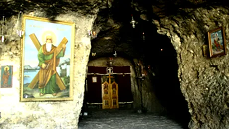 Mii de pelerini, asteptati la pestera Sfantului Andrei