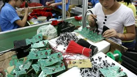 Chinezii ne pun bete in roate