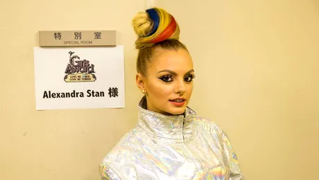 Alexandra Stan, mai tare decât Jennifer Lopez, Ariana Grande şi Pharrell