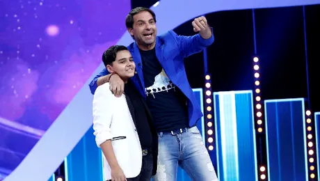 Alberto, fiul lui Nicolae Guţă, cântă muzică de Chopin