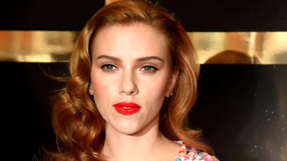 Scarlett Johansson prezinta parfumul toamnei 2009