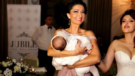Gabi Cristea, cu zambetul pe buze la botezul fetiţei Dianei Bişinicu! (POZE)