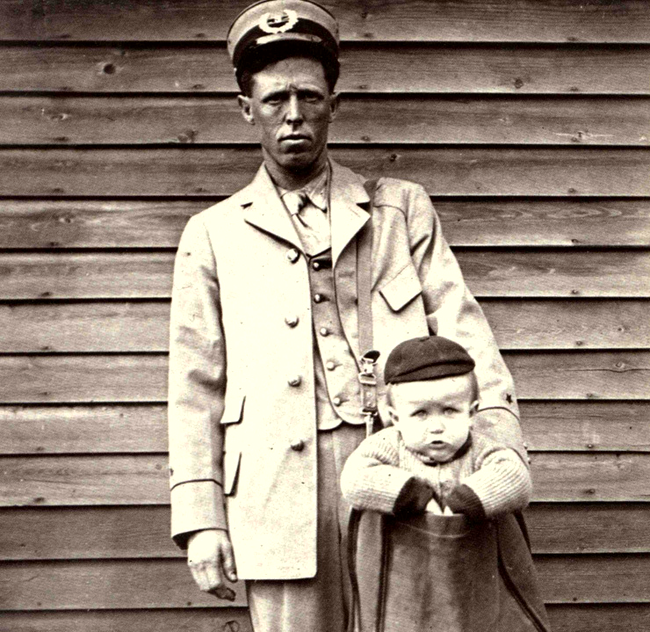 Până în anul 1913, americanii își puteau expedia legal copiii cu serviciul de coletărie.