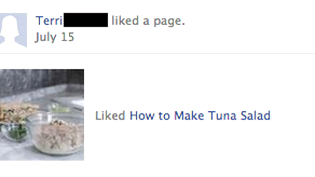 Statusul de pe Facebook al mătușii... Maria