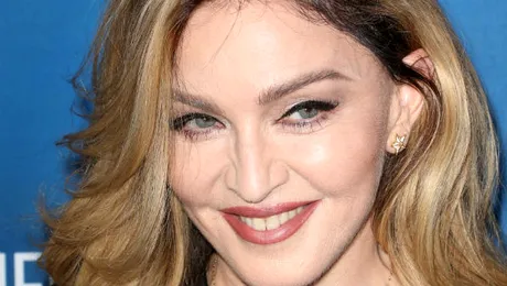 Madonna are un iubit cu 32 de ani mai tânăr?