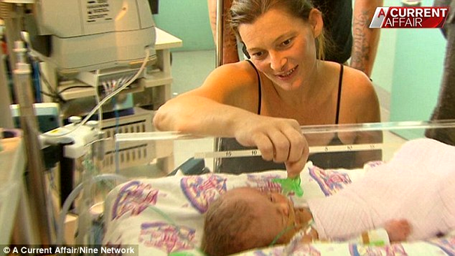 Renee, mandra de gemenele ei