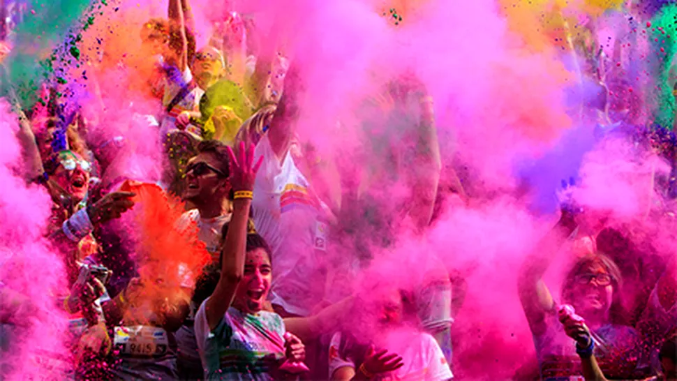 The Color Run 2015 - cursa colorată va avea loc pe 26 aprilie, în Parcul Tineretului din Capitală