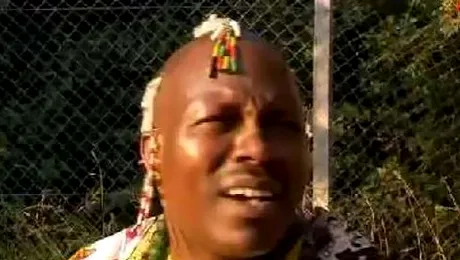 Povestea barbatului care este rege in Togo si spalator de vase in Germania (Video)