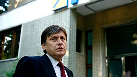 Antonescu, posibil candidat pentru sefia PNL si prezidentiale