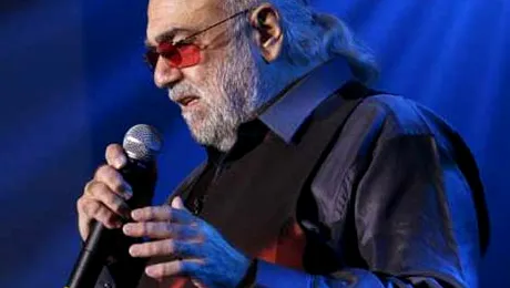 Demis Roussos a adus magia Sarbatorilor de iarna la Bucuresti