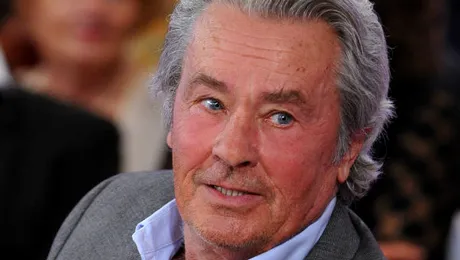 Cum arată fiica lui Alain Delon, Anouchka!