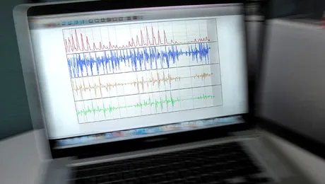 Laptopurile, folosite pentru inregistrarea datelor despre cutremure
