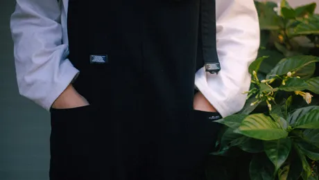 Tendințe moderne în moda feminină: Piese vestimentare care îți transformă complet stilul (P)