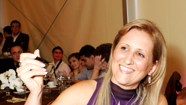 liliana turoiu udrea cu stiloul robertei anastase