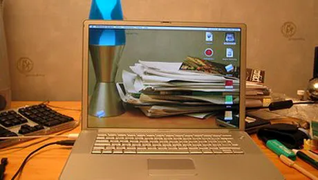 Cum sa faci desktop-ul sa devina invizibil (Poze)