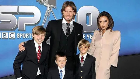 David Beckham, premiat pentru intreaga cariera, si-a facut sotia sa planga (Poze)