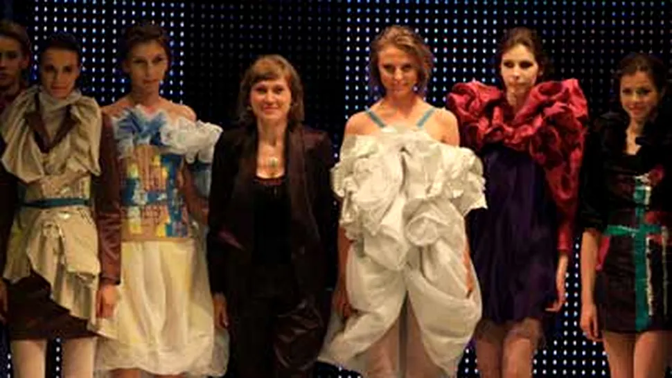 Editia din 2009 a Romanian Fashion Week , amanata!