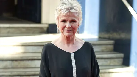 Ea e actriţa care suferă de pierderi de memorie!