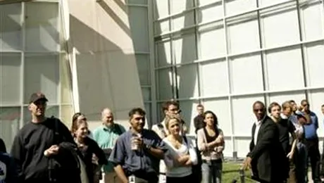 Google face angajari masive