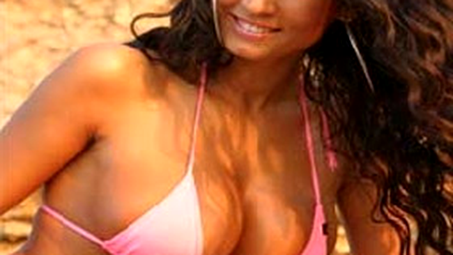 Topul celor mai mari sani din Romania (Fotografii hot)