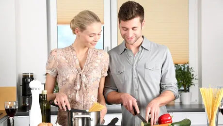 5 ustensile care îţi fac viaţa mai uşoară în bucătărie