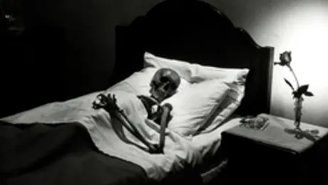 Scheletul unui bărbat mort de 15 ani, descoperit în Franța