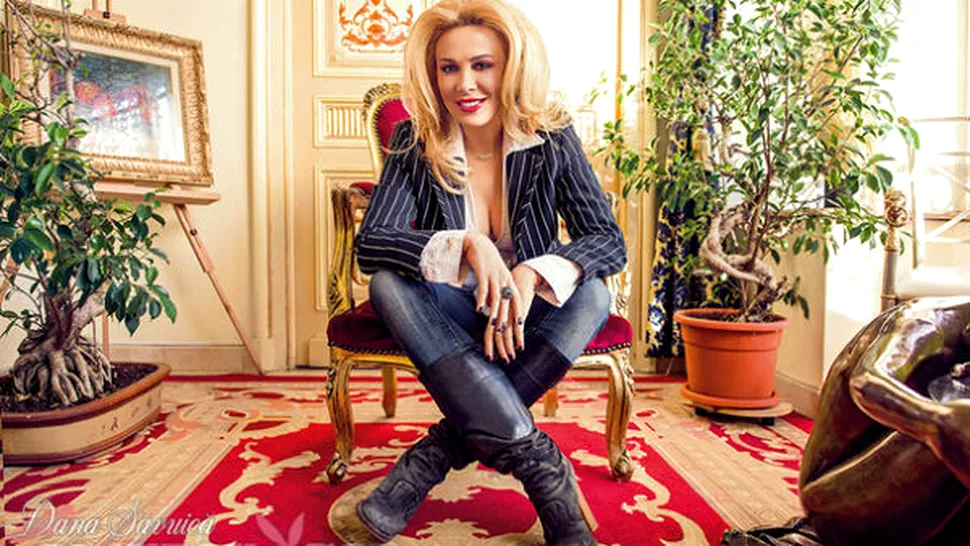 Dana Săvuică:  După 15 ani, din nou în Playboy