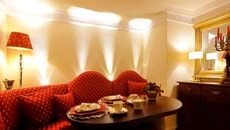 Cel mai mic hotel de 5 stele din lume (Video)