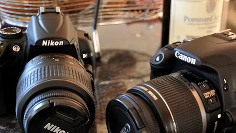 Stocurile de aparate DSLR ale marilor magazine sunt pe terminate