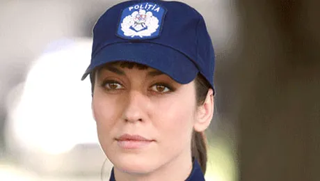 Andreea Păduraru – Parfum de poliţistă