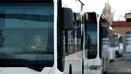 Biletele RATB s-ar putea scumpi cu 1,8 lei sau 2 lei