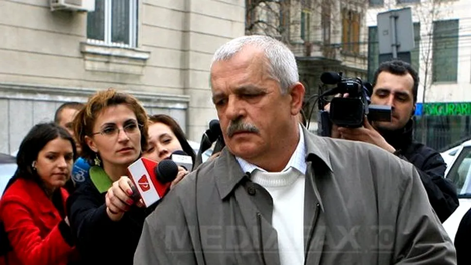 Decebal Traian Remeș și Avram Mureșan, condamnați la câte trei ani de închisoare cu executare