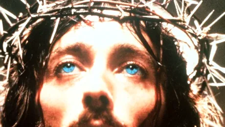 Antena 1 difuzează miniseria „Iisus din Nazareth”, produsă de Franco Zeffirelli