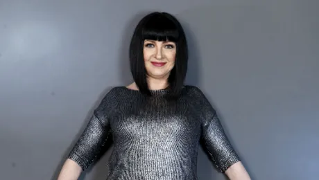 Neti Sandu – Cu astrele în vacanţă… all-inclusive!